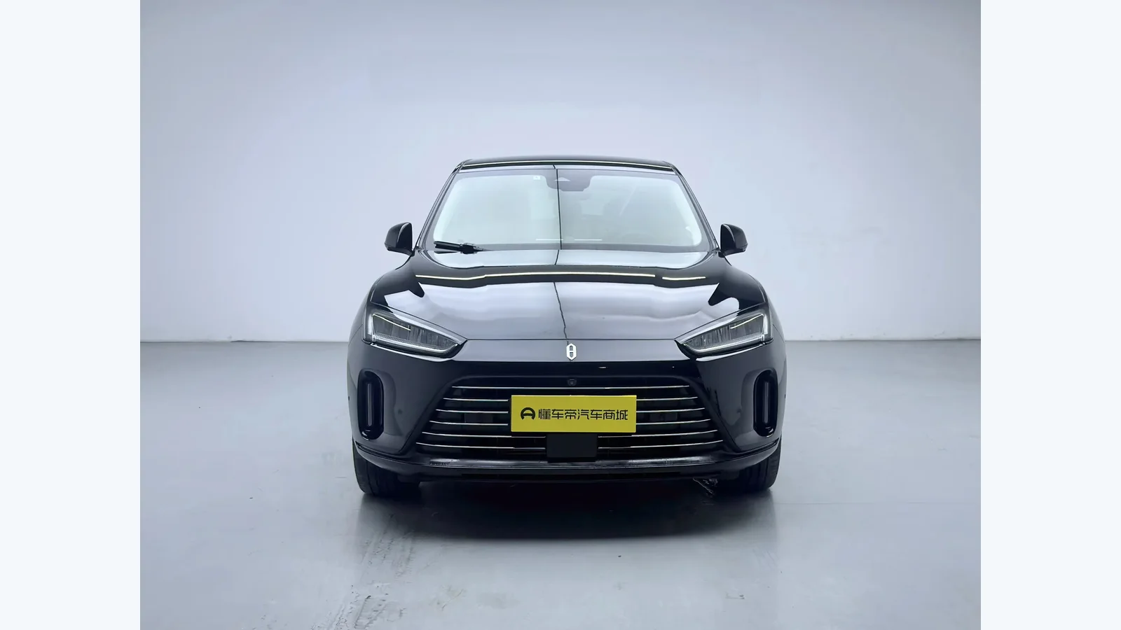 Used AITO M5 Side profile thumbnail