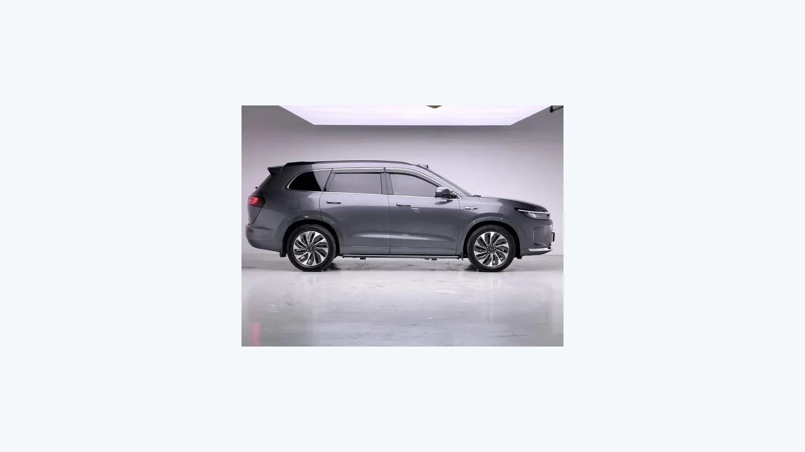 Used AITO M7 Photo 2 thumbnail