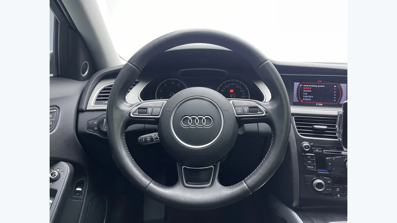 Used Audi A4 Photo 10 thumbnail