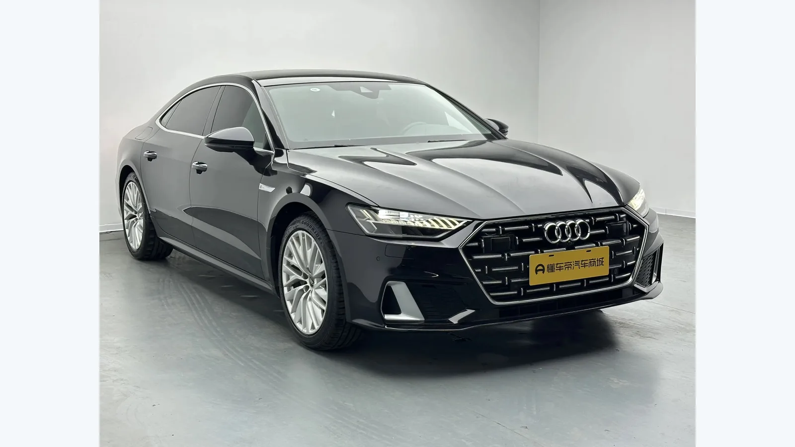 Used Audi A7 Rear 45-degree thumbnail