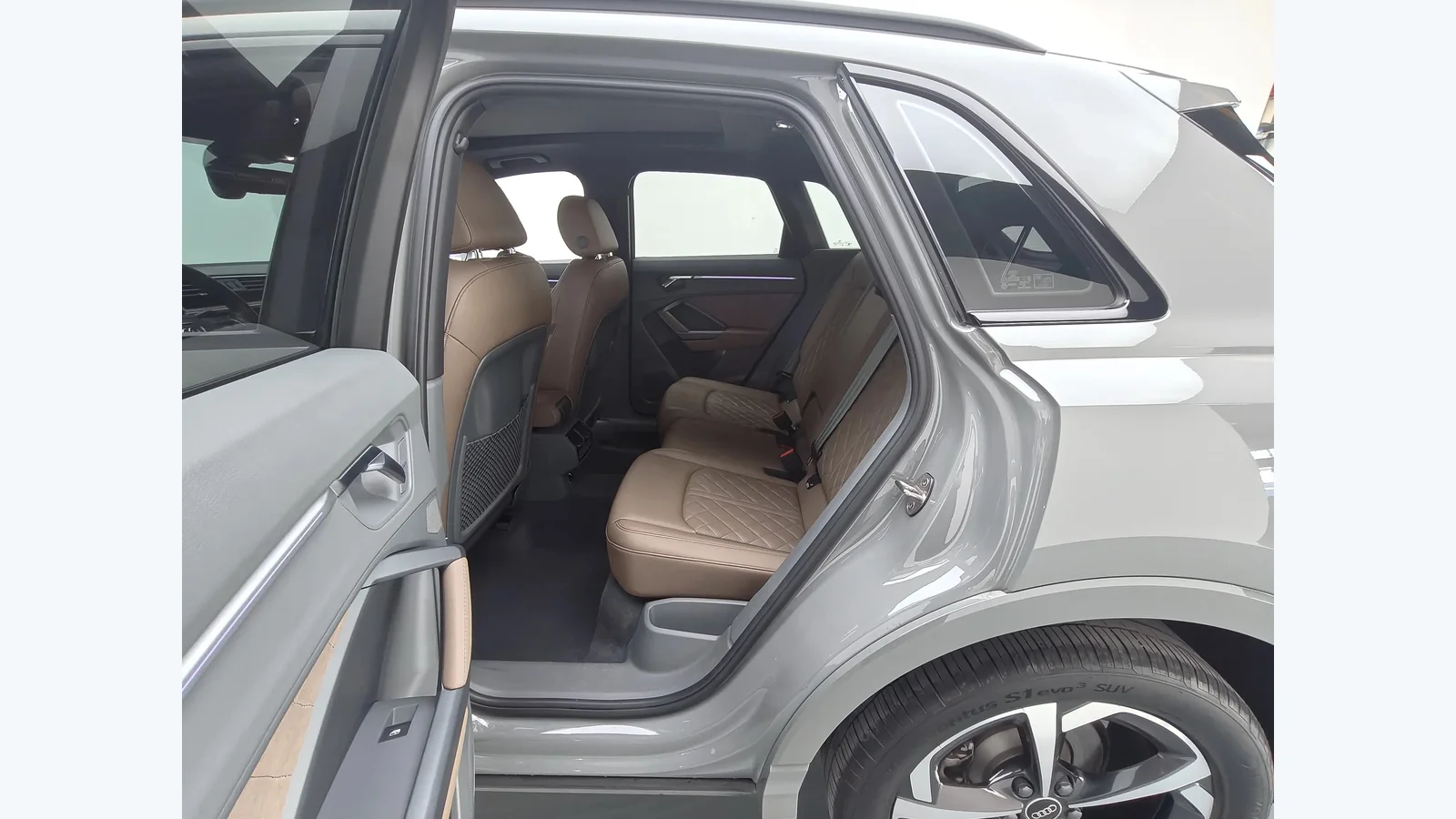Used Audi Q3 Photo 12 thumbnail