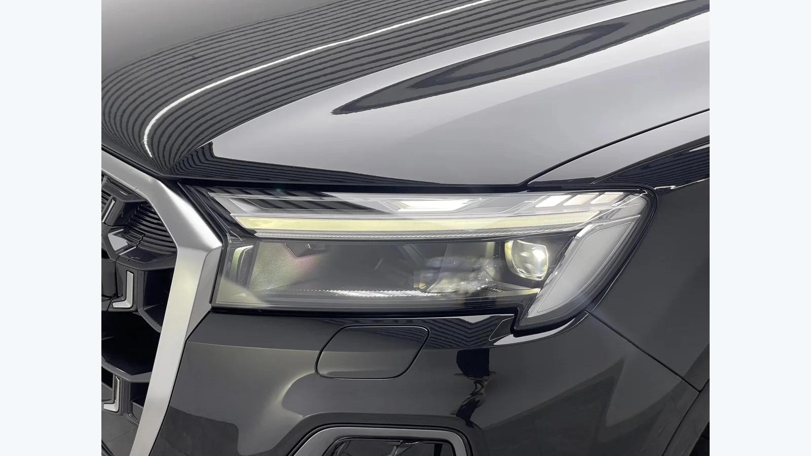 Used Audi Q7 Photo 3 thumbnail