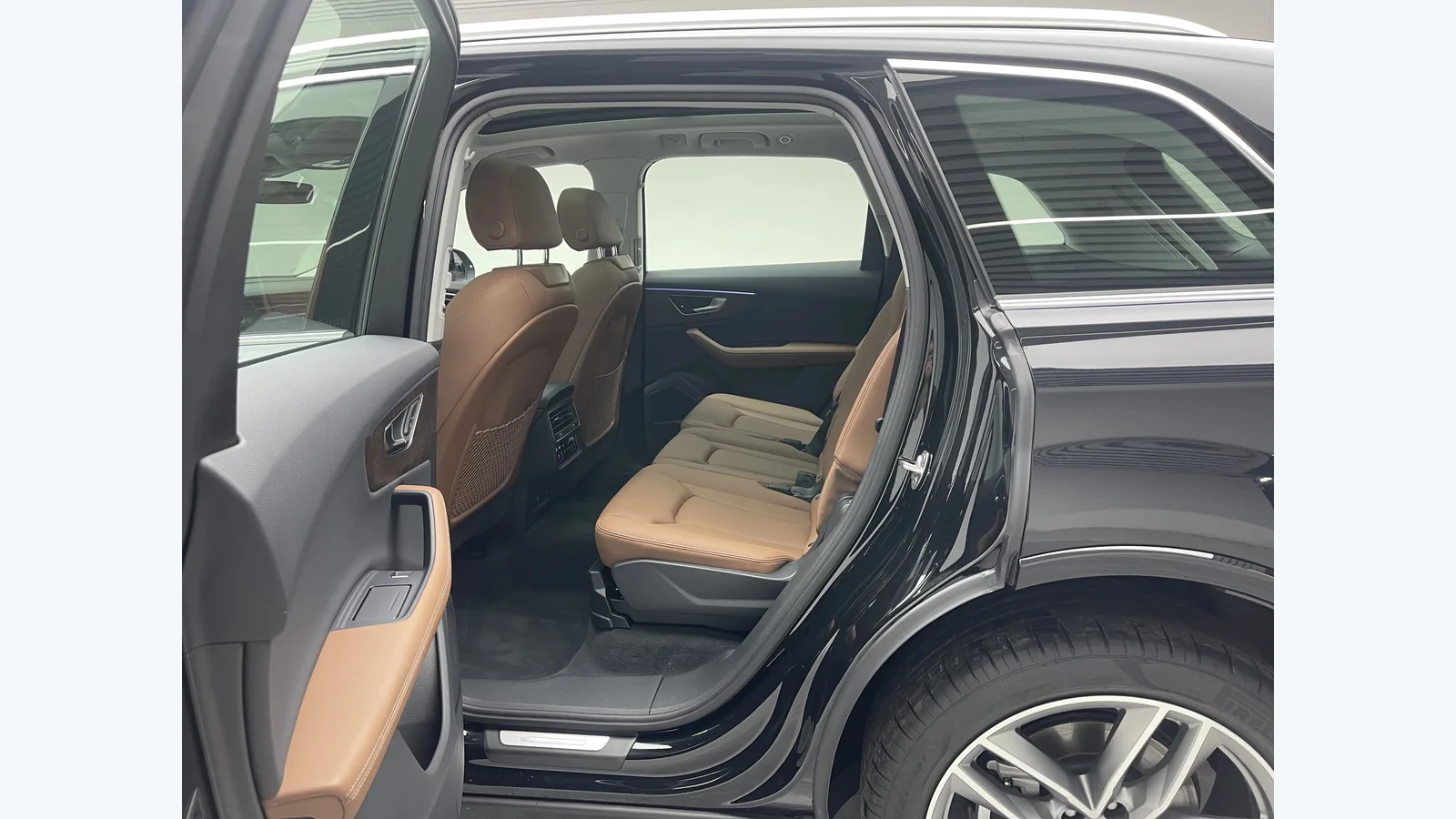 Used Audi Q7 Photo 12 thumbnail