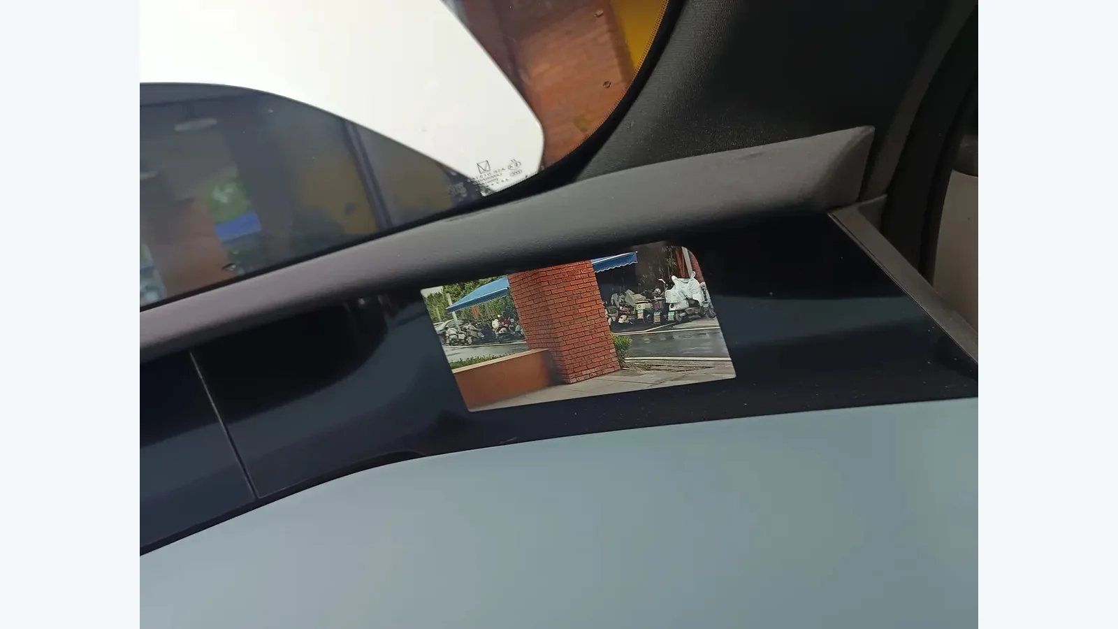 Used Avatr 12 Photo 27 thumbnail