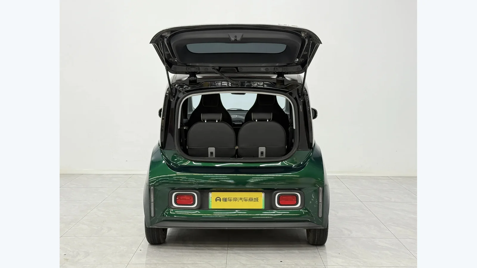 Used Baojun KiWi EV Photo 14 thumbnail