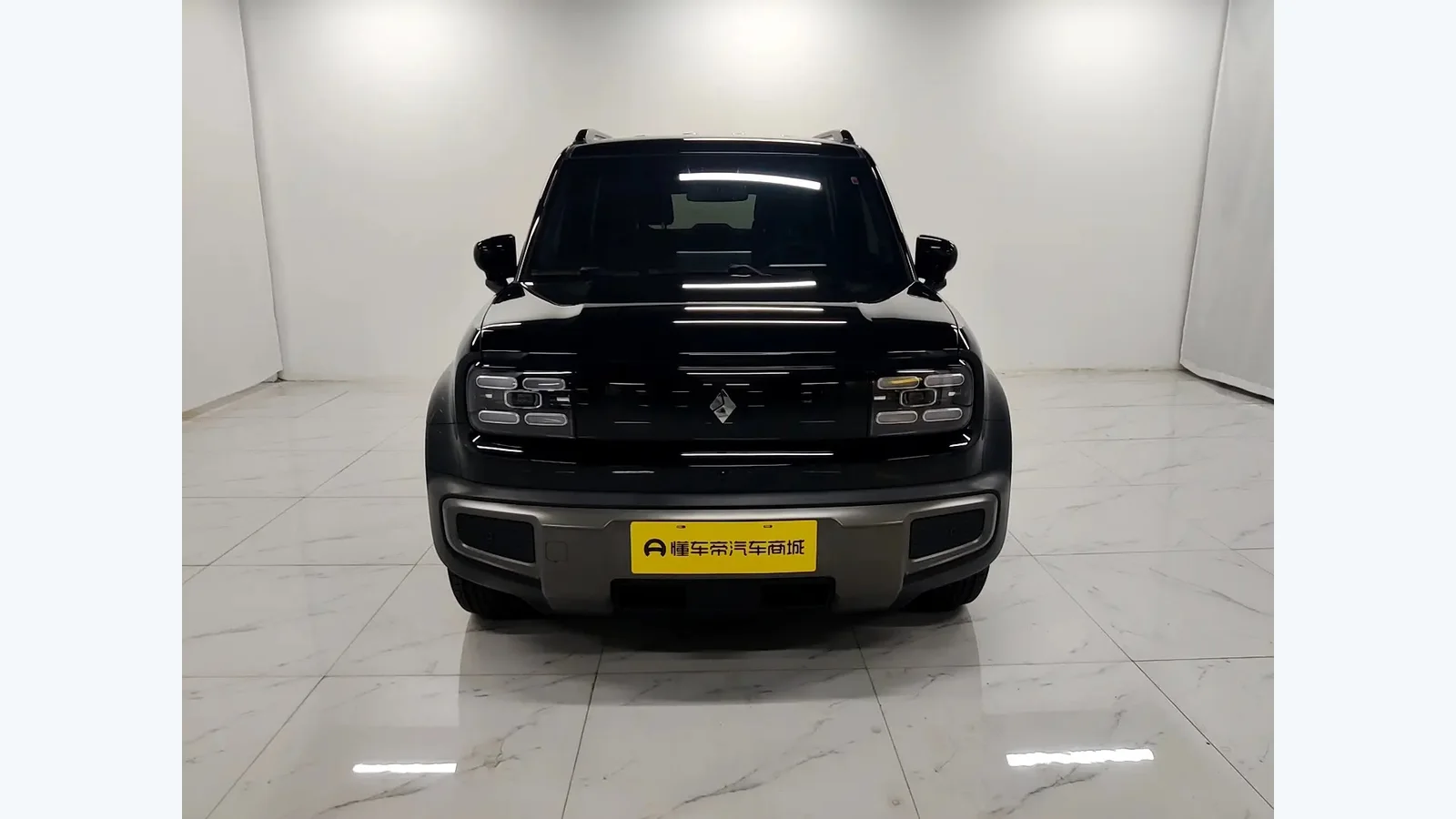 Used Baojun Yep Plus Front 45-degree reference for China export