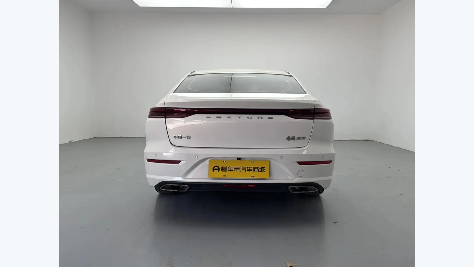 Used Bestune B70 Seats thumbnail