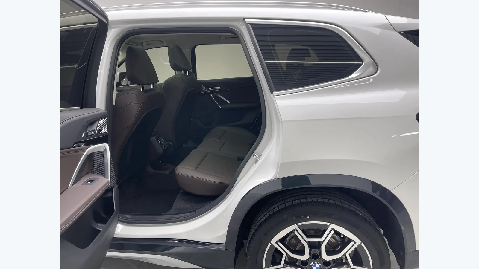Used BMW X1 Photo 12 thumbnail