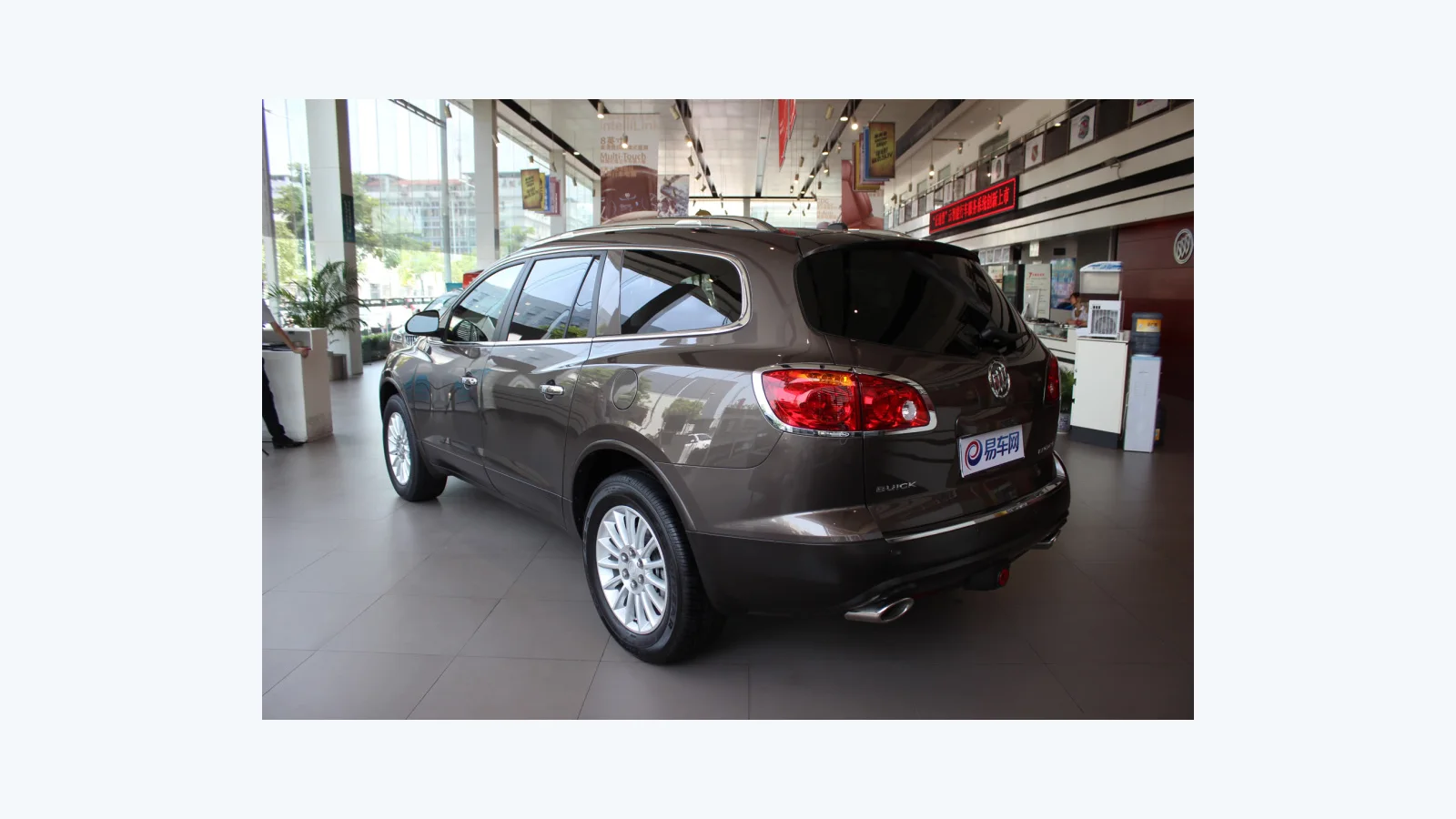 Used Buick Enclave Photo 39 thumbnail