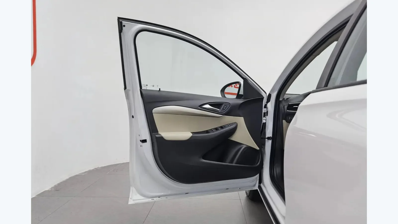 Used Buick Excelle Photo 15 thumbnail