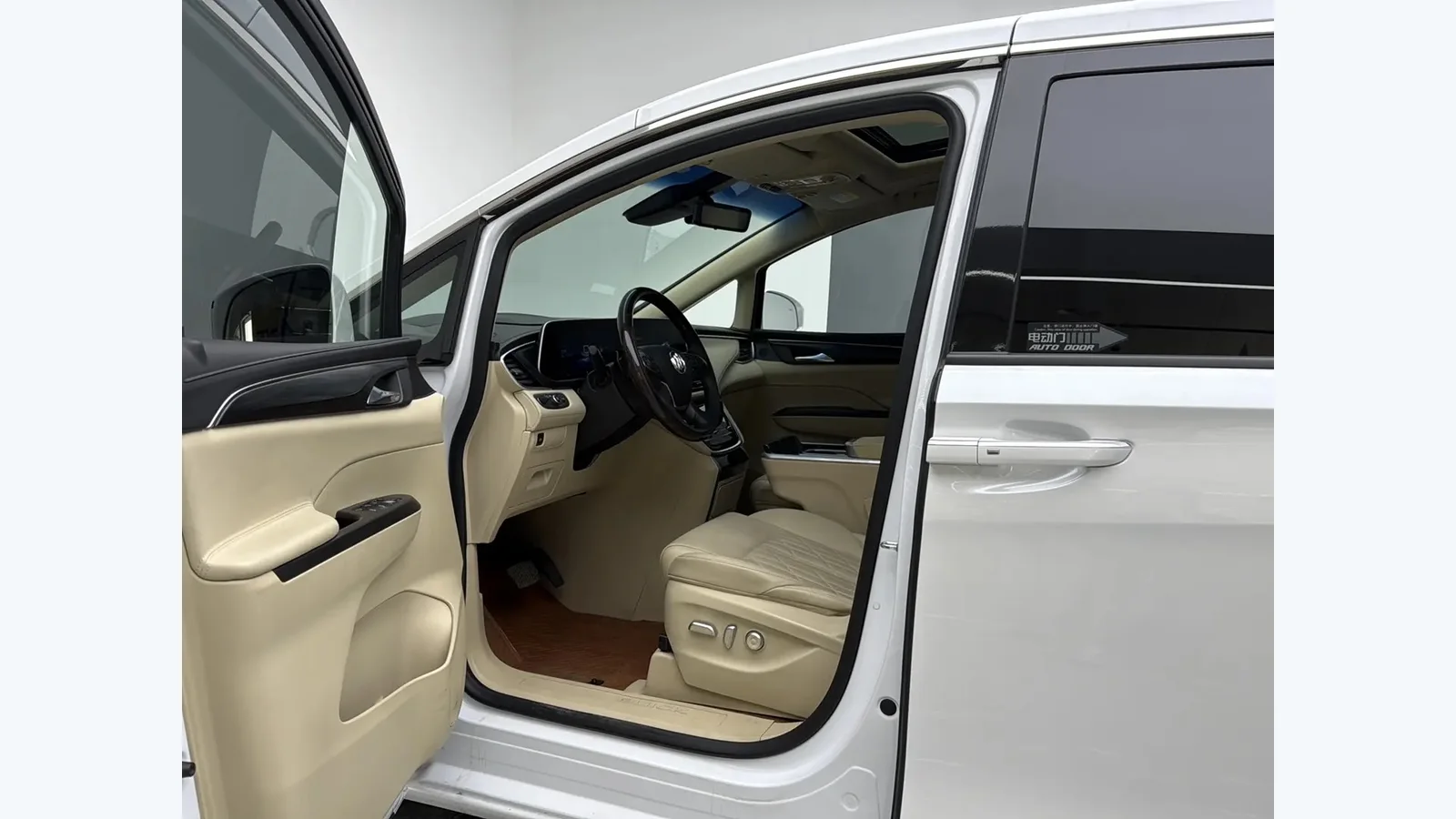 Used Buick GL8 ES Photo 11 thumbnail