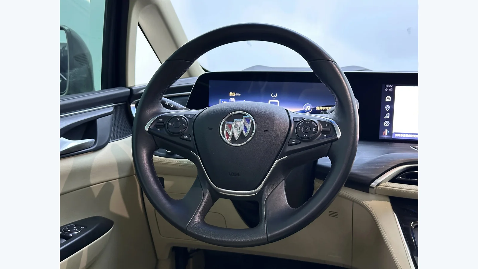 Used Buick GL8 Photo 10 thumbnail