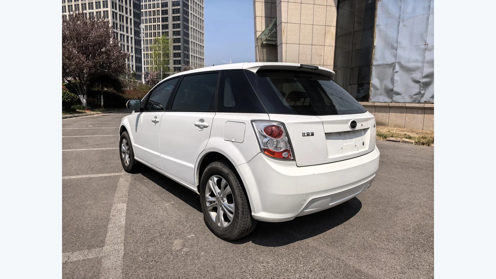Used BYD e6 Dashboard thumbnail