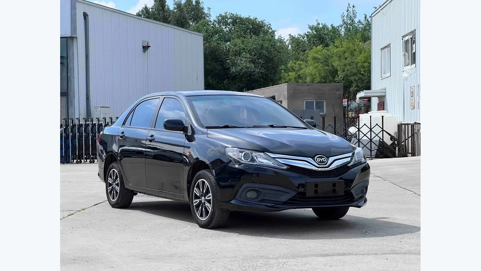 Used BYD F3 Rear 45-degree thumbnail