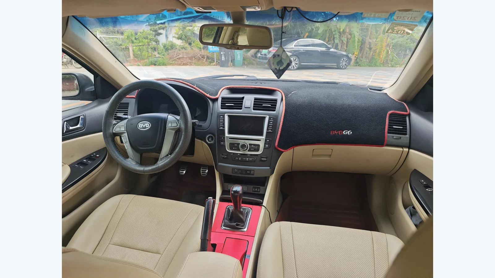 Used BYD G6 Details thumbnail