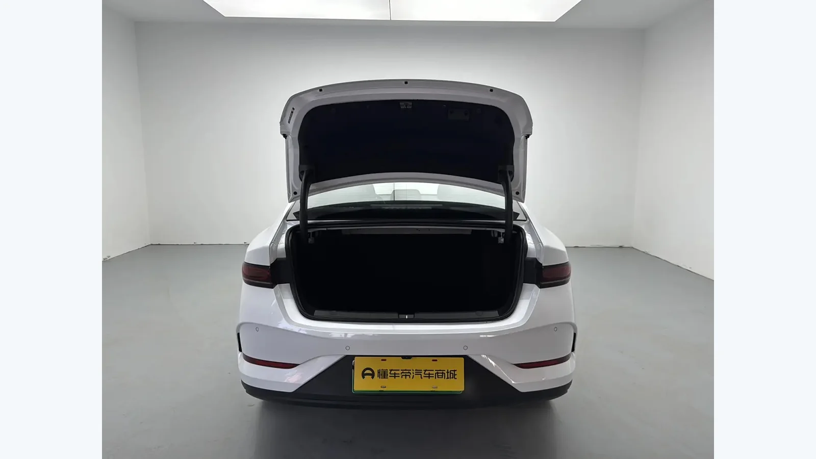 Used BYD Qin Plus DM-i Photo 14 thumbnail