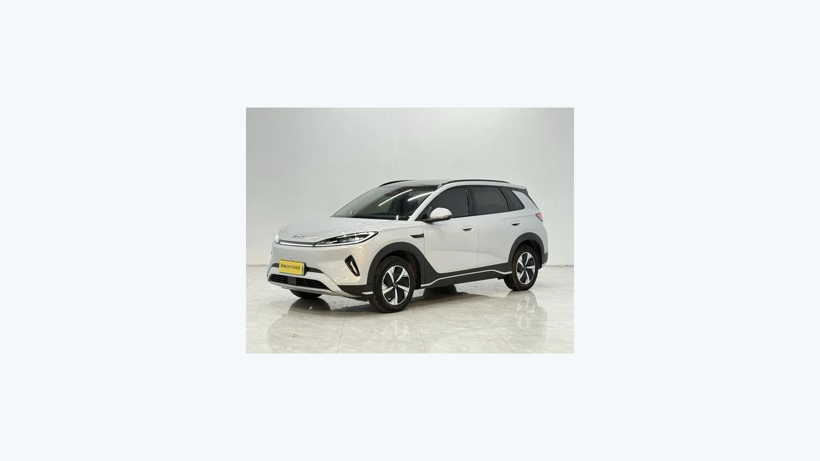 Used BYD Sealion 05 EV Front 45-degree reference for China export