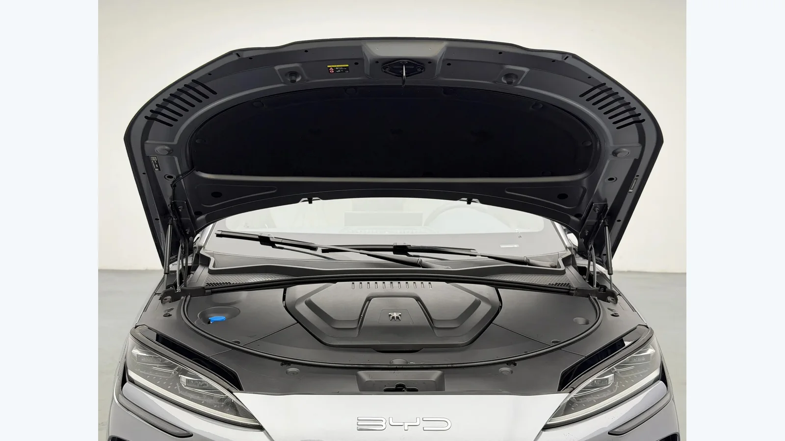Used BYD Song Plus EV Photo 6 thumbnail
