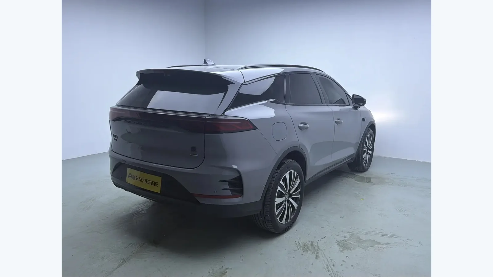Used BYD Tang DM-i Details thumbnail