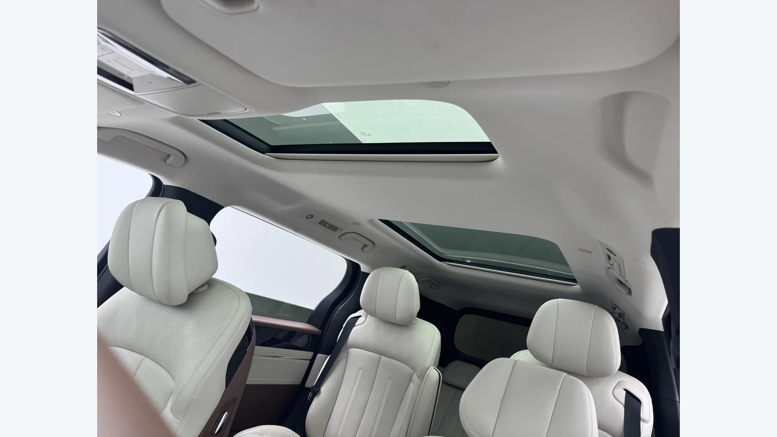 Used BYD Xia Seats thumbnail