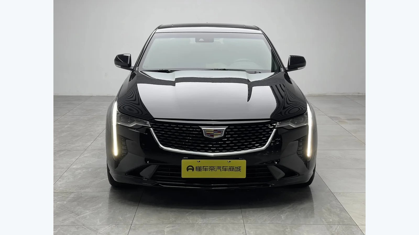 Used Cadillac CT4 Side profile thumbnail