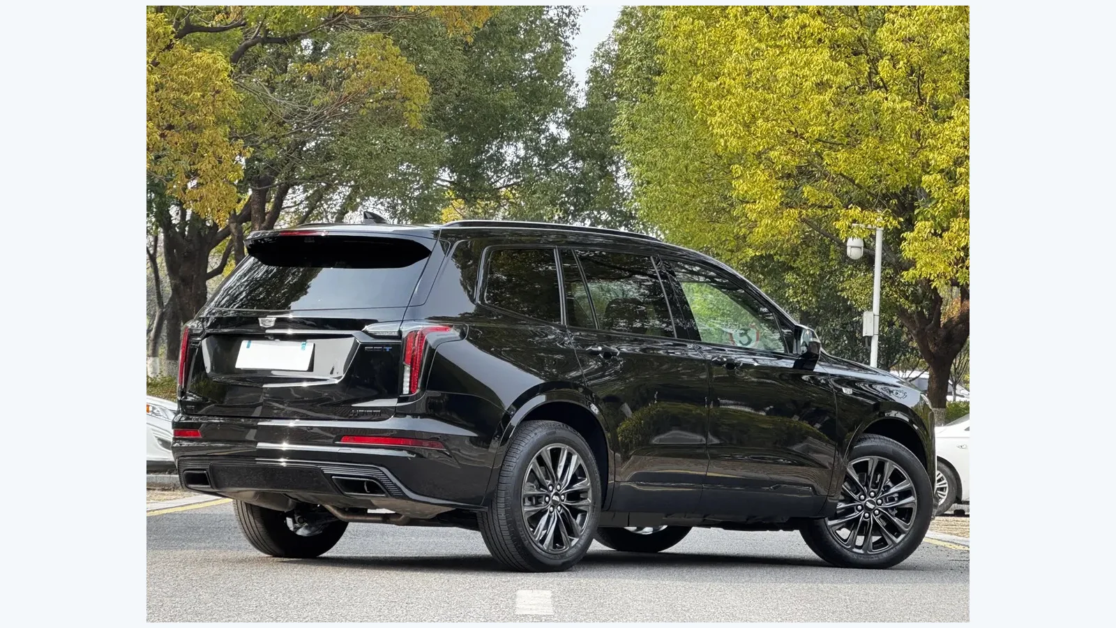 Used Cadillac XT6 Seats thumbnail