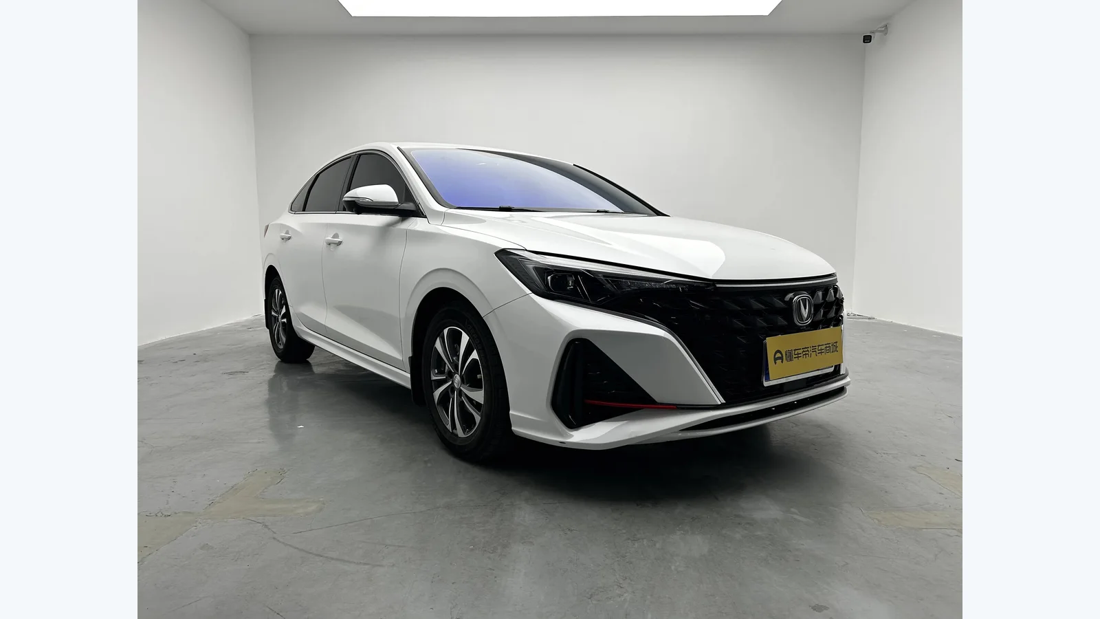 Used Changan Eado Plus Rear 45-degree thumbnail