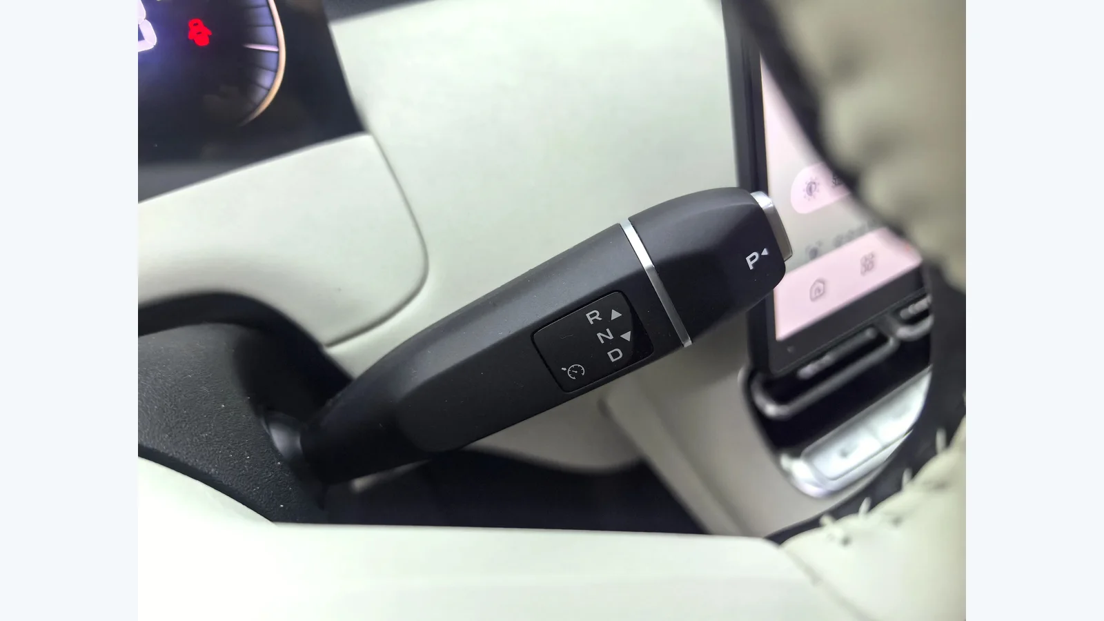 Used Changan Qiyuan Q05 Photo 11 thumbnail