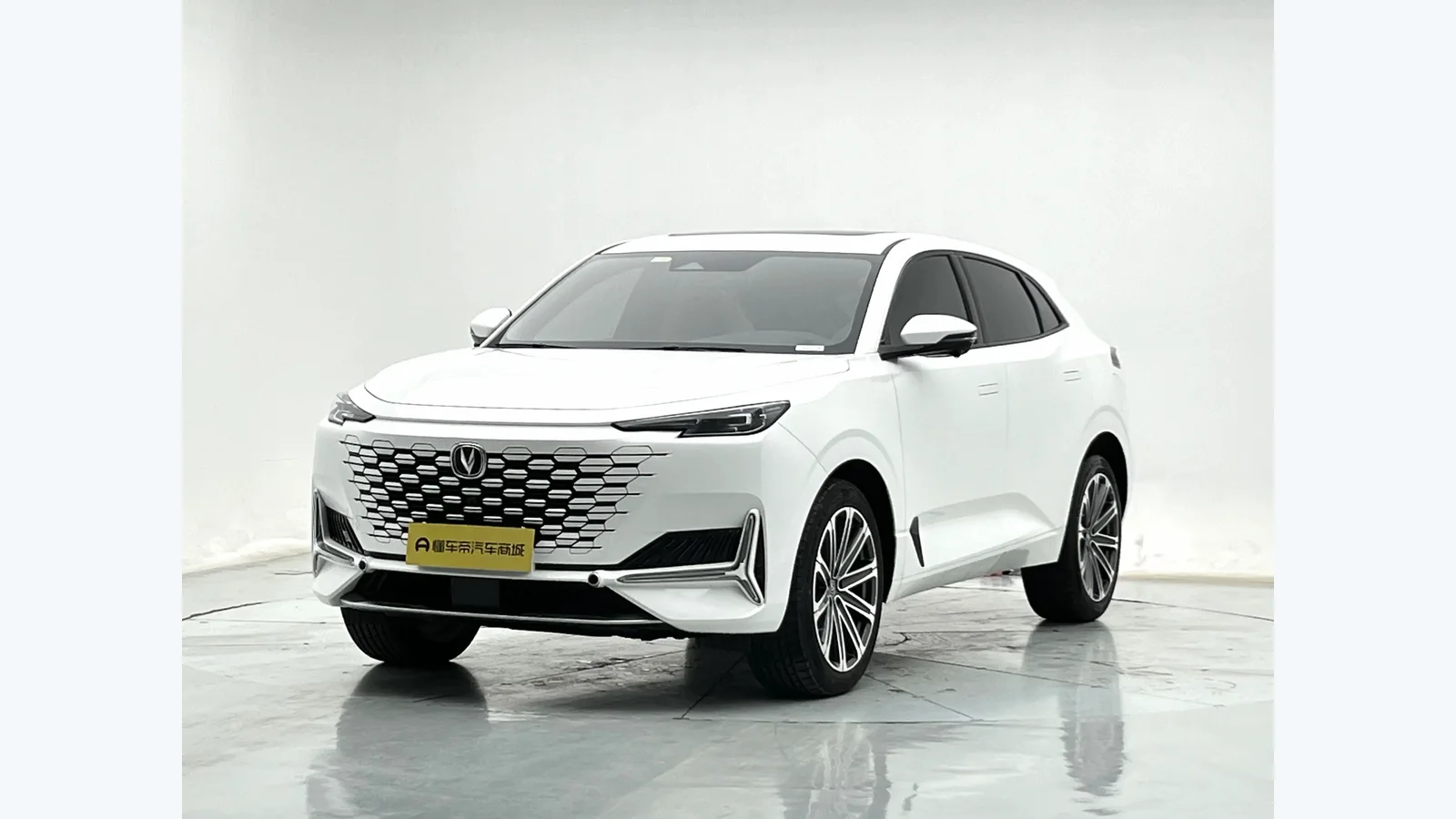 Used Changan UNI-K Front 45-degree reference for China export