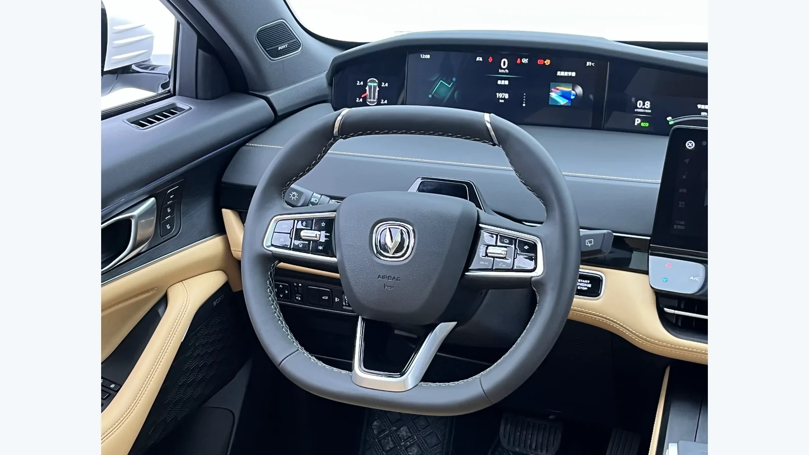 Used Changan UNI-K Photo 10 thumbnail