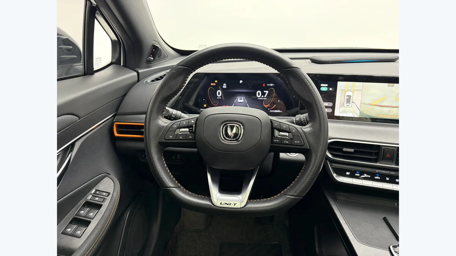Used Changan UNI-T Photo 10 thumbnail