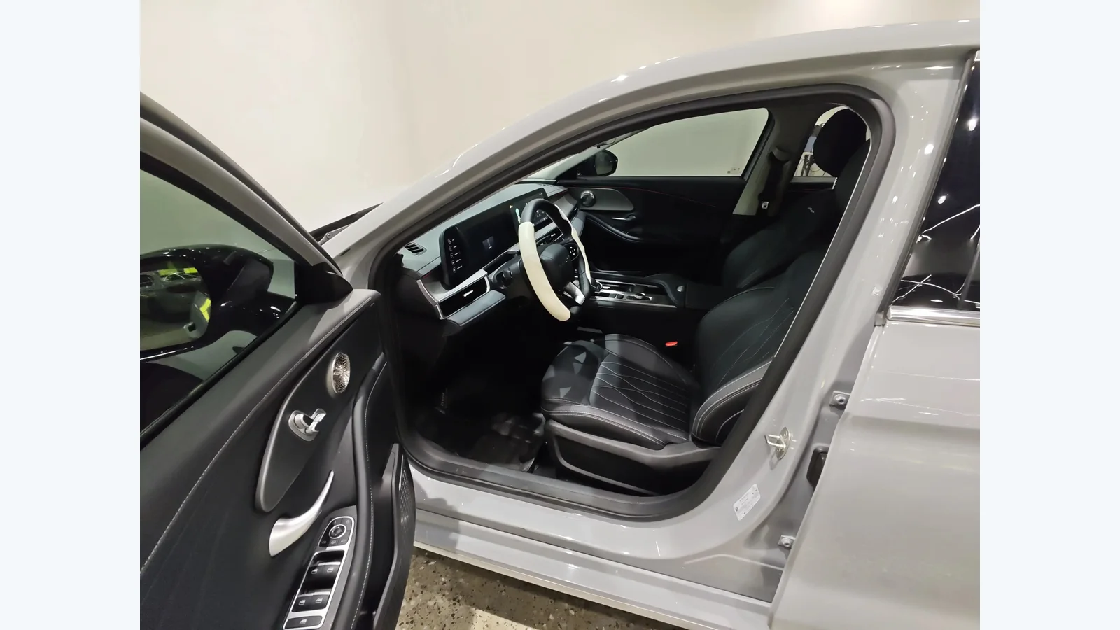 Used Chery Arrizo 8 Photo 11 thumbnail