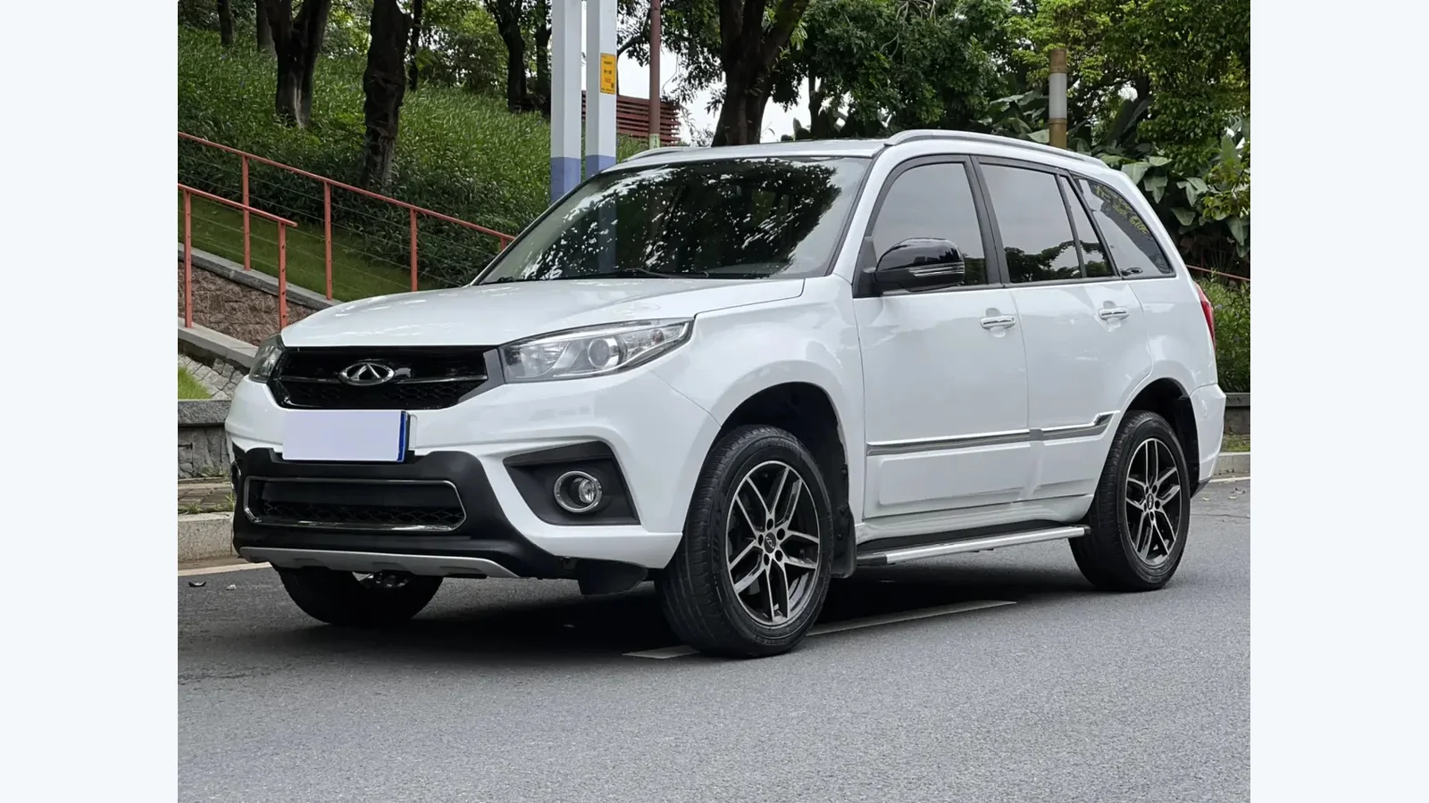 Used Chery Tiggo 4 Pro Front 45-degree reference for China export