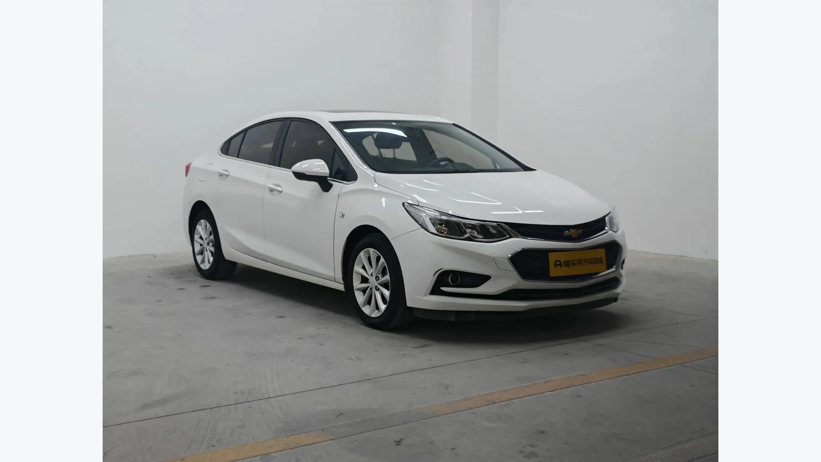 Used Chevrolet Cruze Rear 45-degree thumbnail