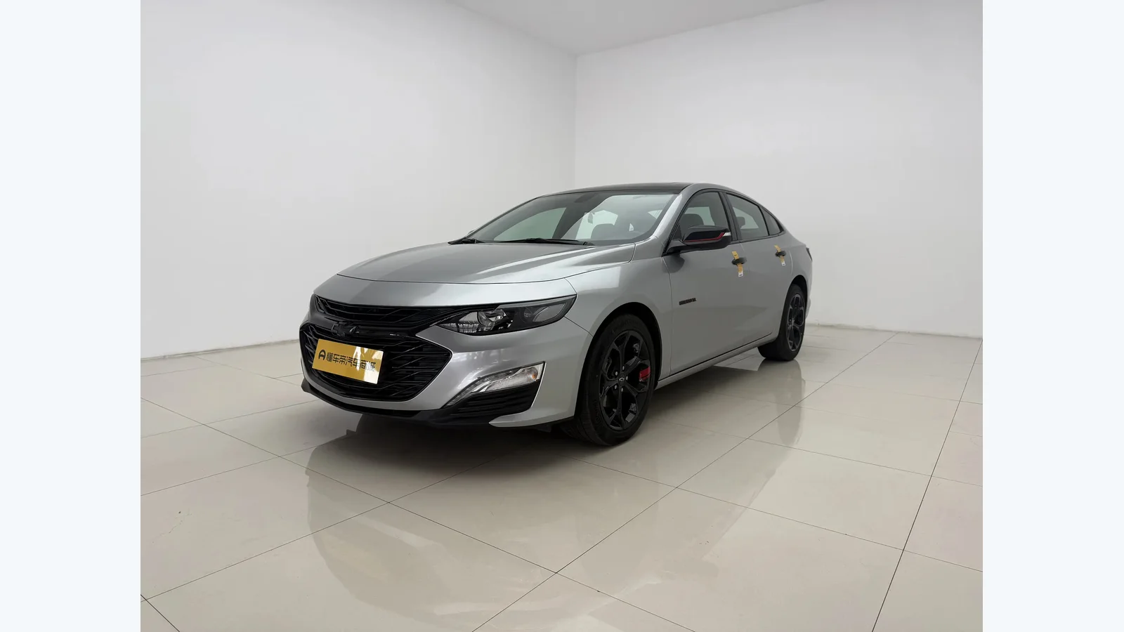Used Chevrolet Malibu XL Front 45-degree reference for China export