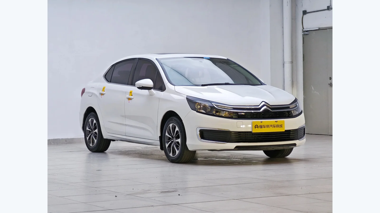 Used Citroën C4L Dashboard thumbnail