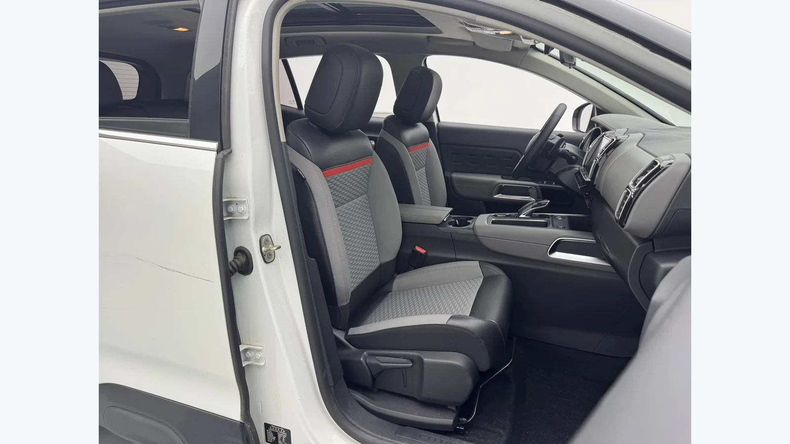 Used Citroën C5 Photo 15 thumbnail