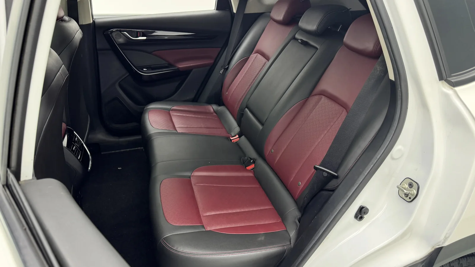 Used Dongfeng Aeolus AX7 Photo 17 thumbnail