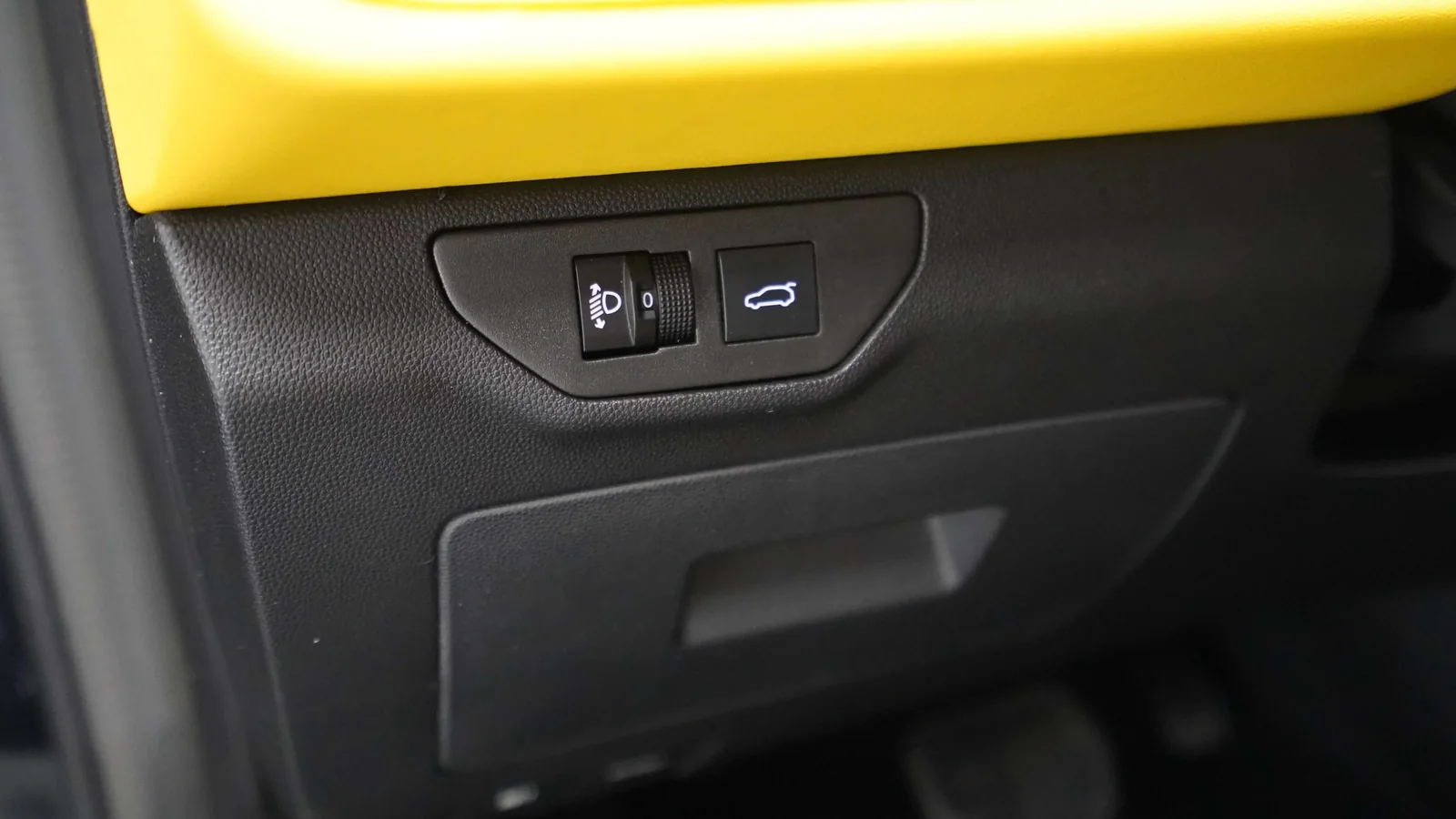 Used Dongfeng Aeolus Yixuan Photo 6 thumbnail