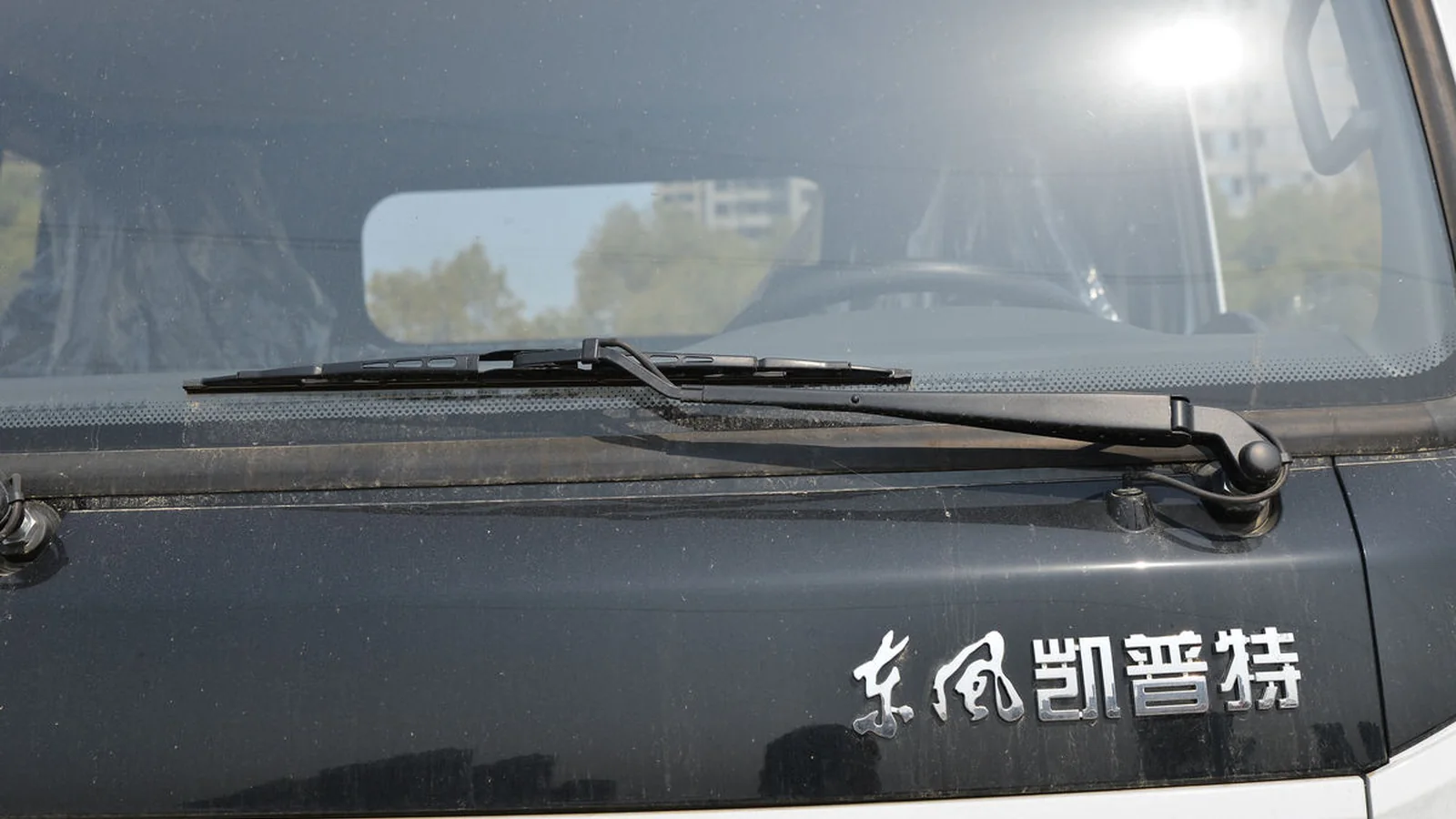 Used Dongfeng Captain Photo 16 thumbnail