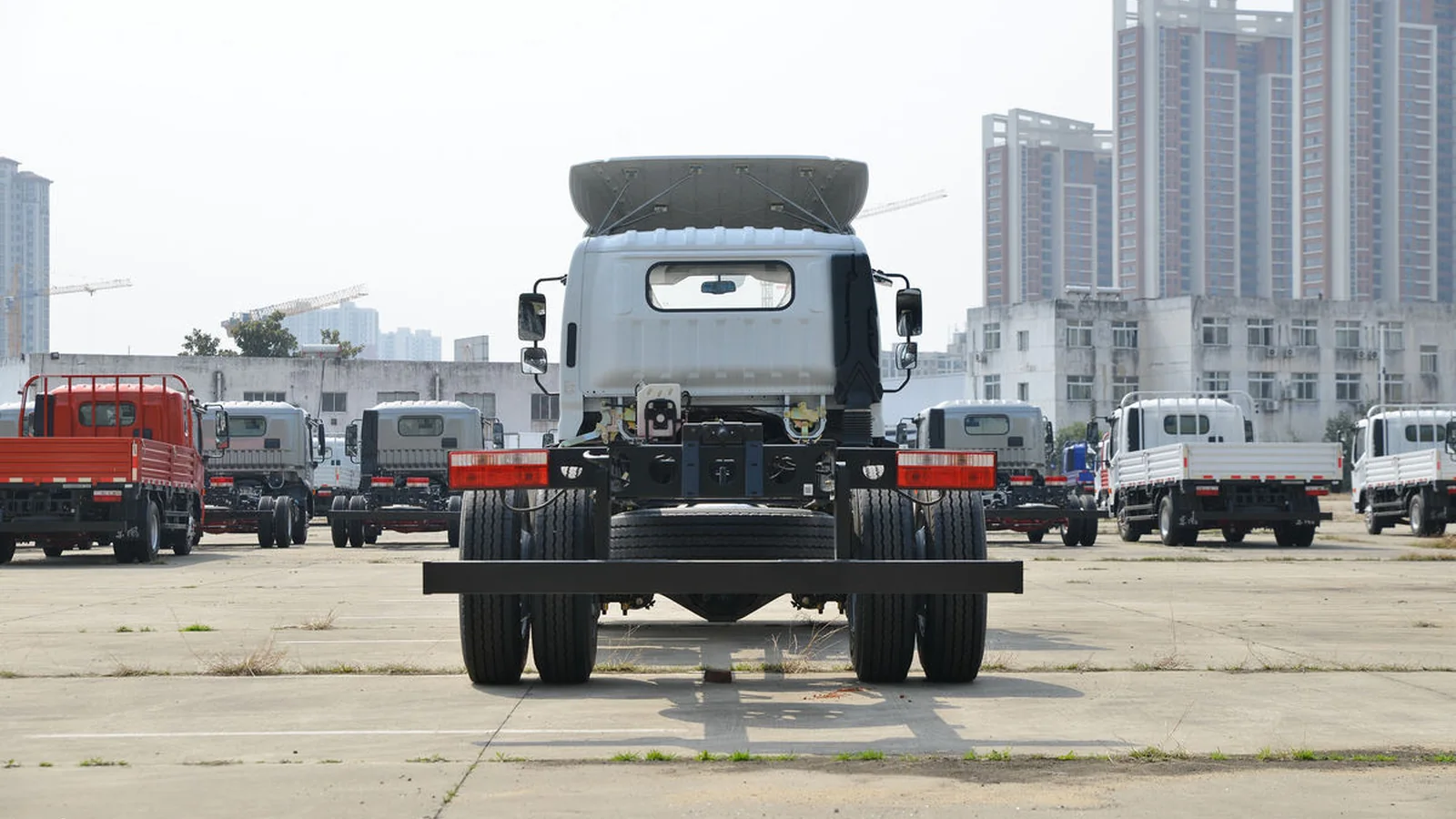 Used Dongfeng Captain Photo 23 thumbnail
