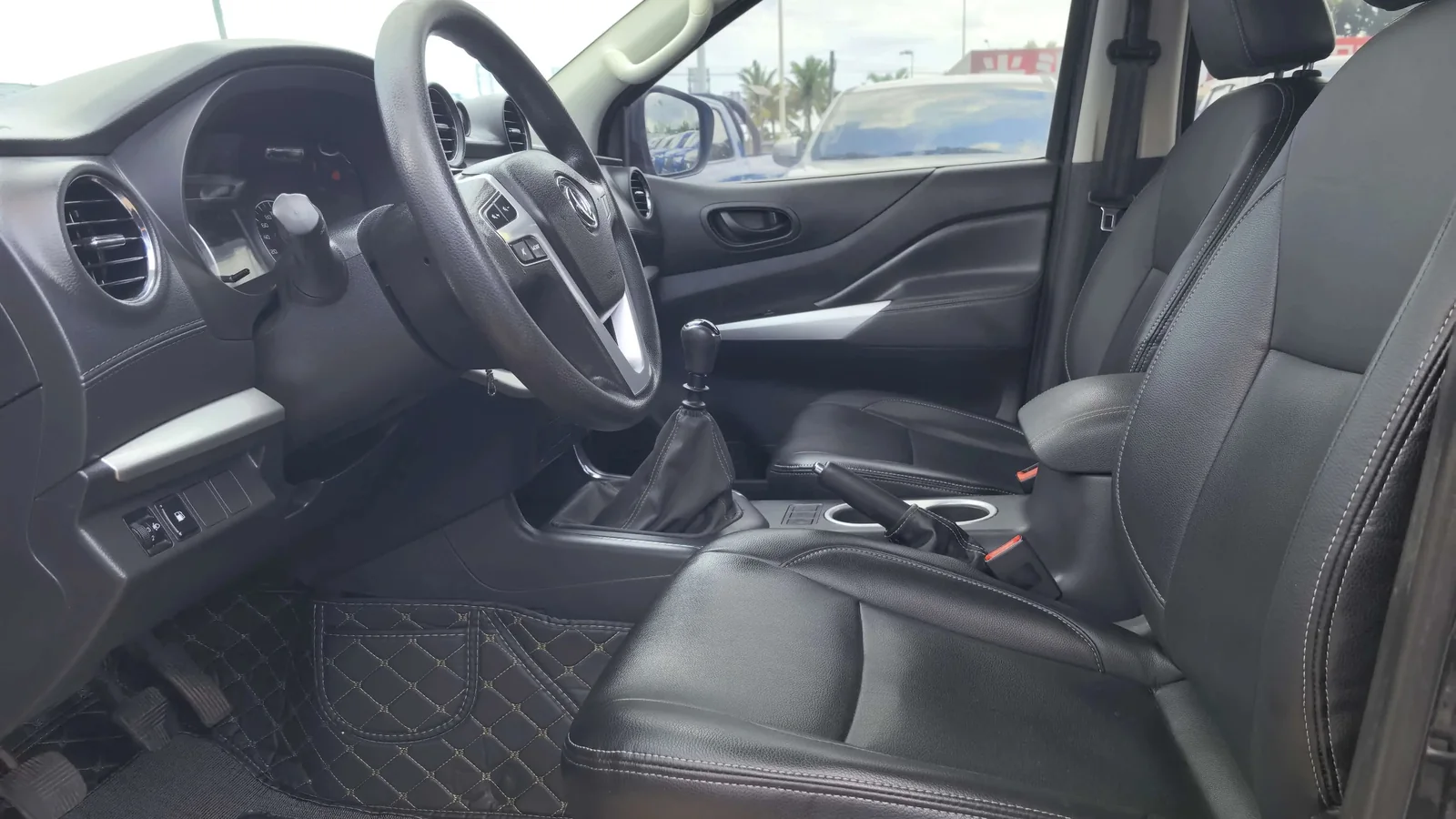 Used Dongfeng Rich 6 Photo 2 thumbnail