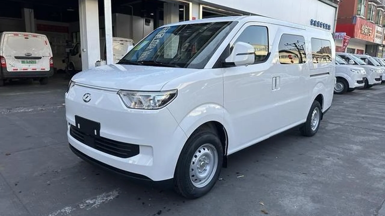 Used Dongfeng Rich Front 45-degree reference for China export