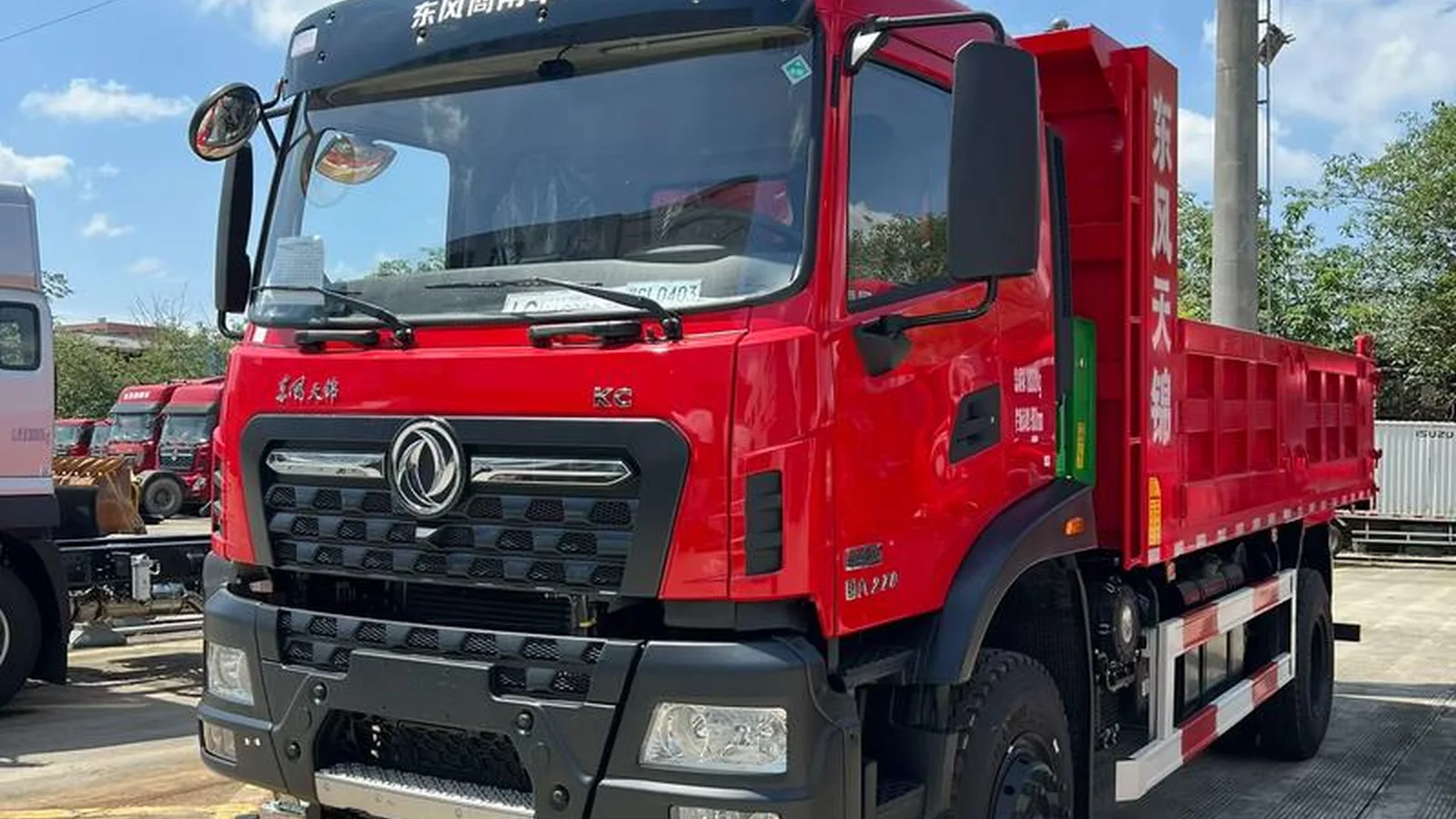Used Dongfeng Tianjin Photo 4 thumbnail