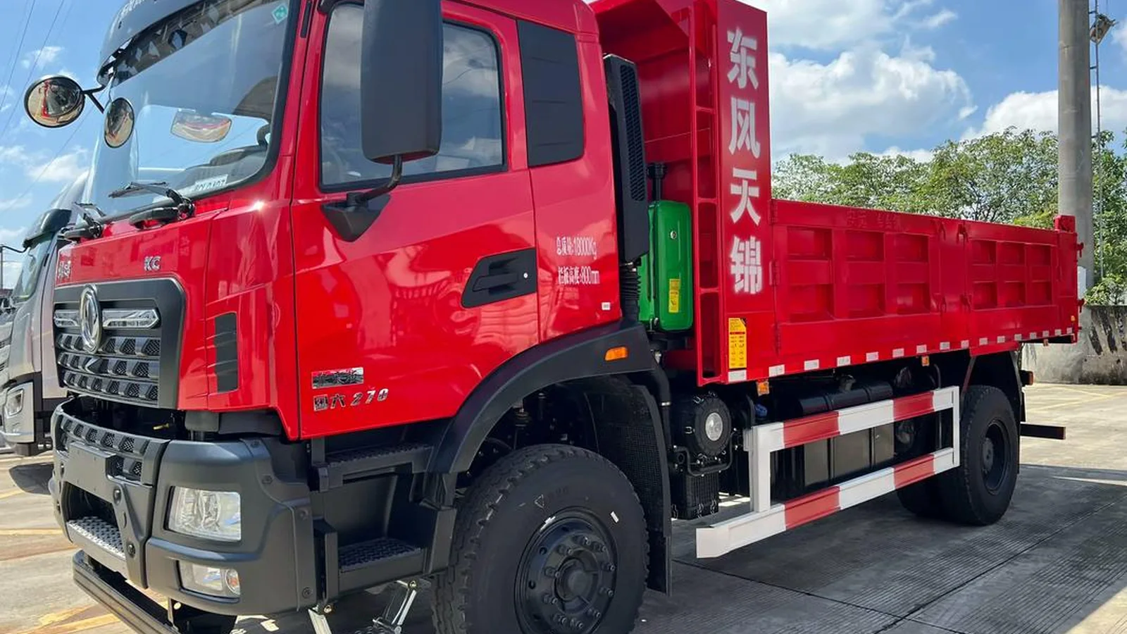 Used Dongfeng Tianjin Photo 7 thumbnail