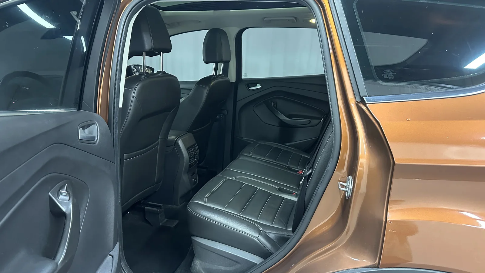 Used Ford Escape Photo 12 thumbnail