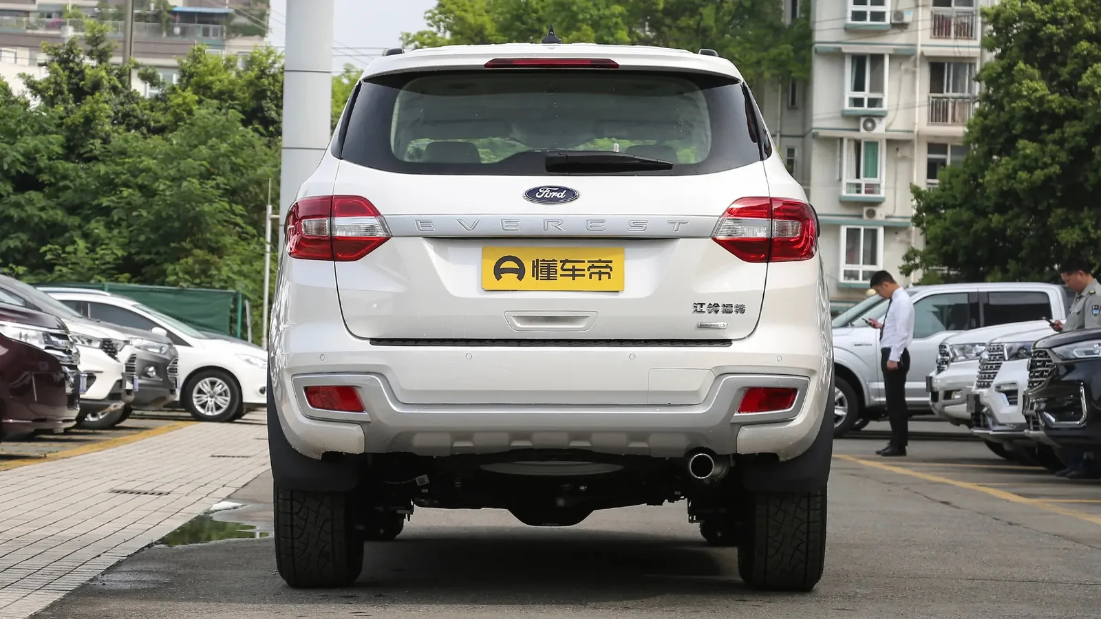 Used Ford Everest Details thumbnail