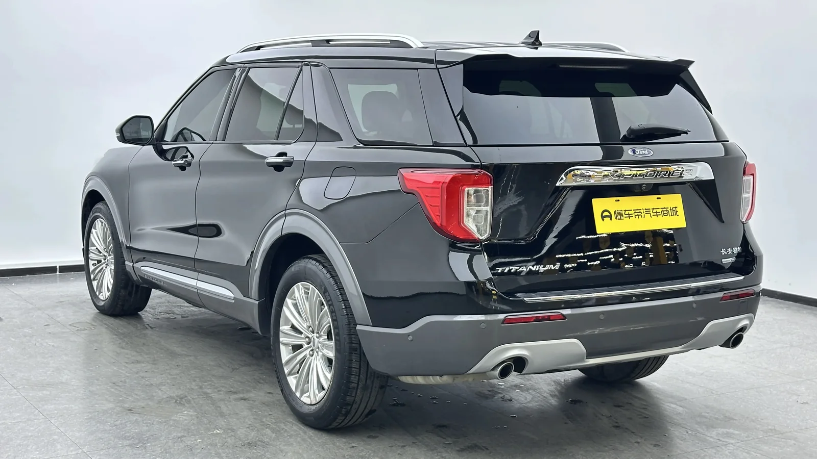 Used Ford Explorer Seats thumbnail