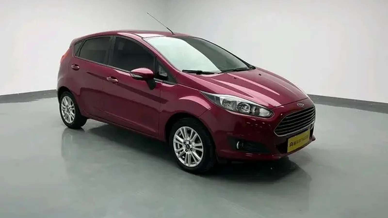 Used Ford Fiesta Rear 45-degree thumbnail