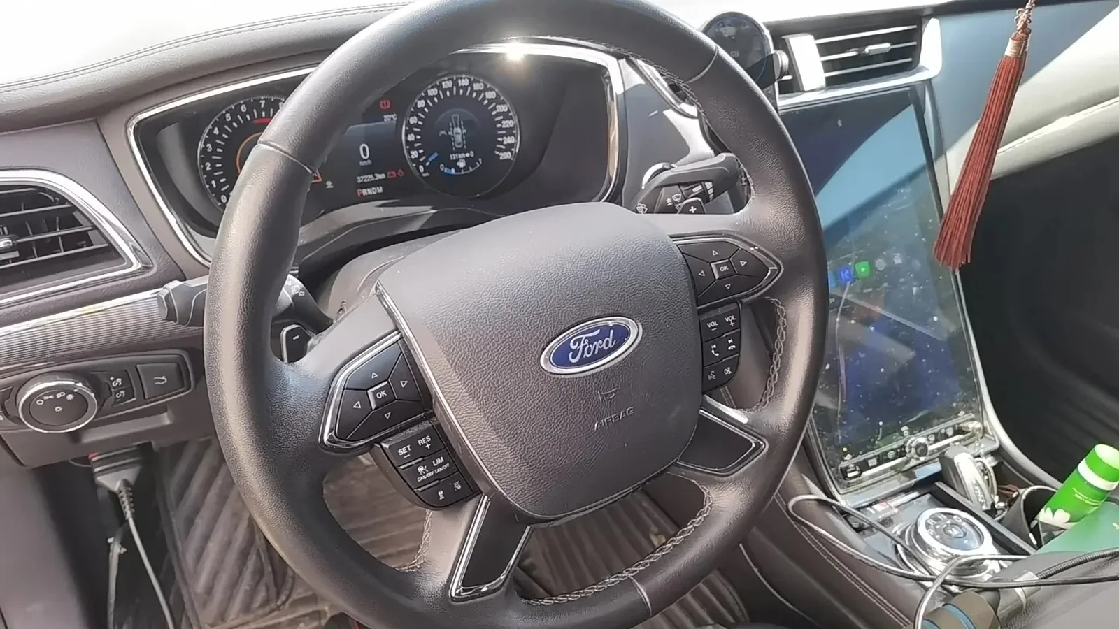 Used Ford Taurus Photo 5 thumbnail